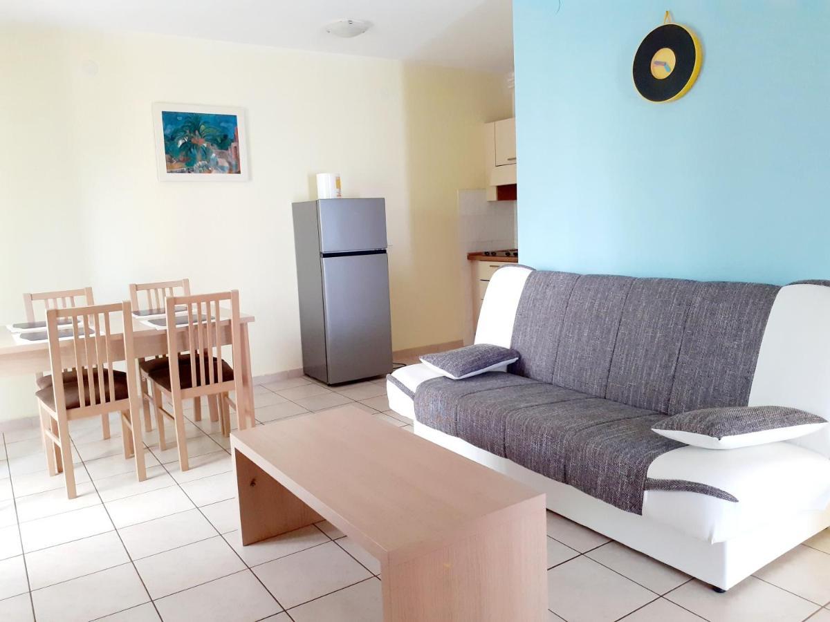 Apartments Morje Umag Luaran gambar