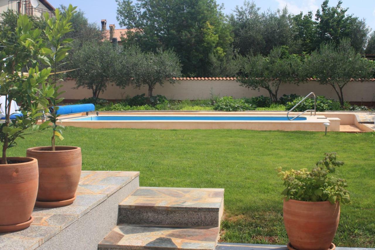 Apartments Morje Umag Luaran gambar